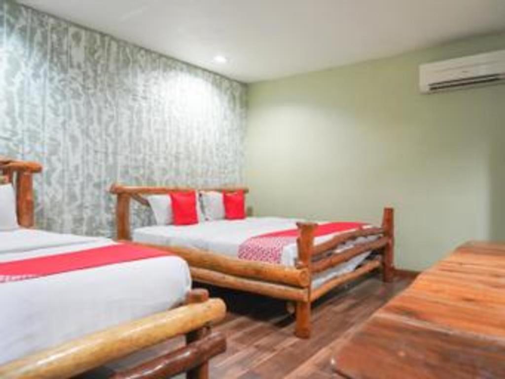 900 Inn Bintulu Esterno foto